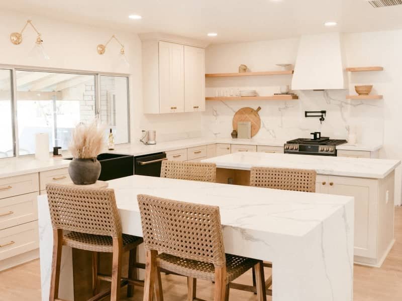 Flooring experts at Montauk Rug & Carpet